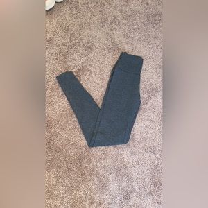 grey leggings